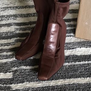 Bandolino brown leather stretch boots